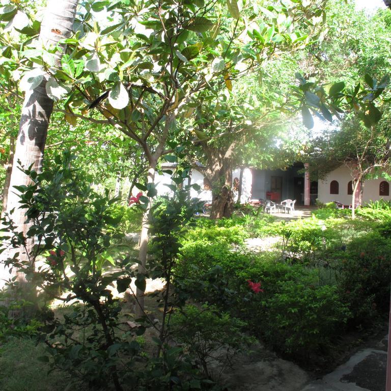 Shahira Hotel Nilaveli Luaran gambar