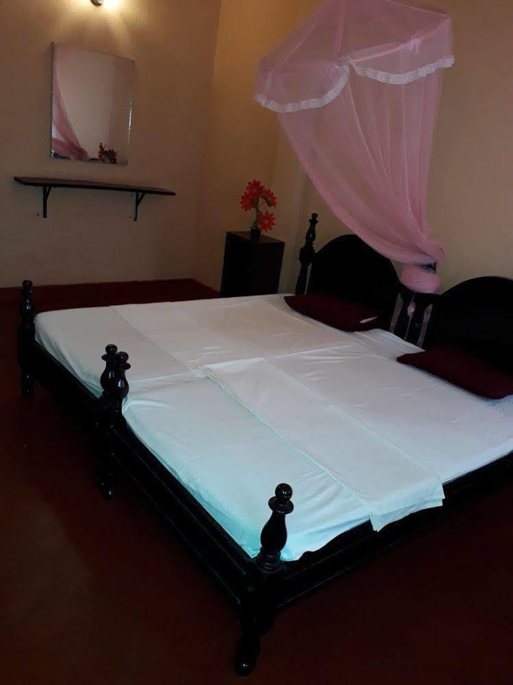 Shahira Hotel Nilaveli Luaran gambar